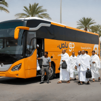 الوصول وأداء مناسك العمرة