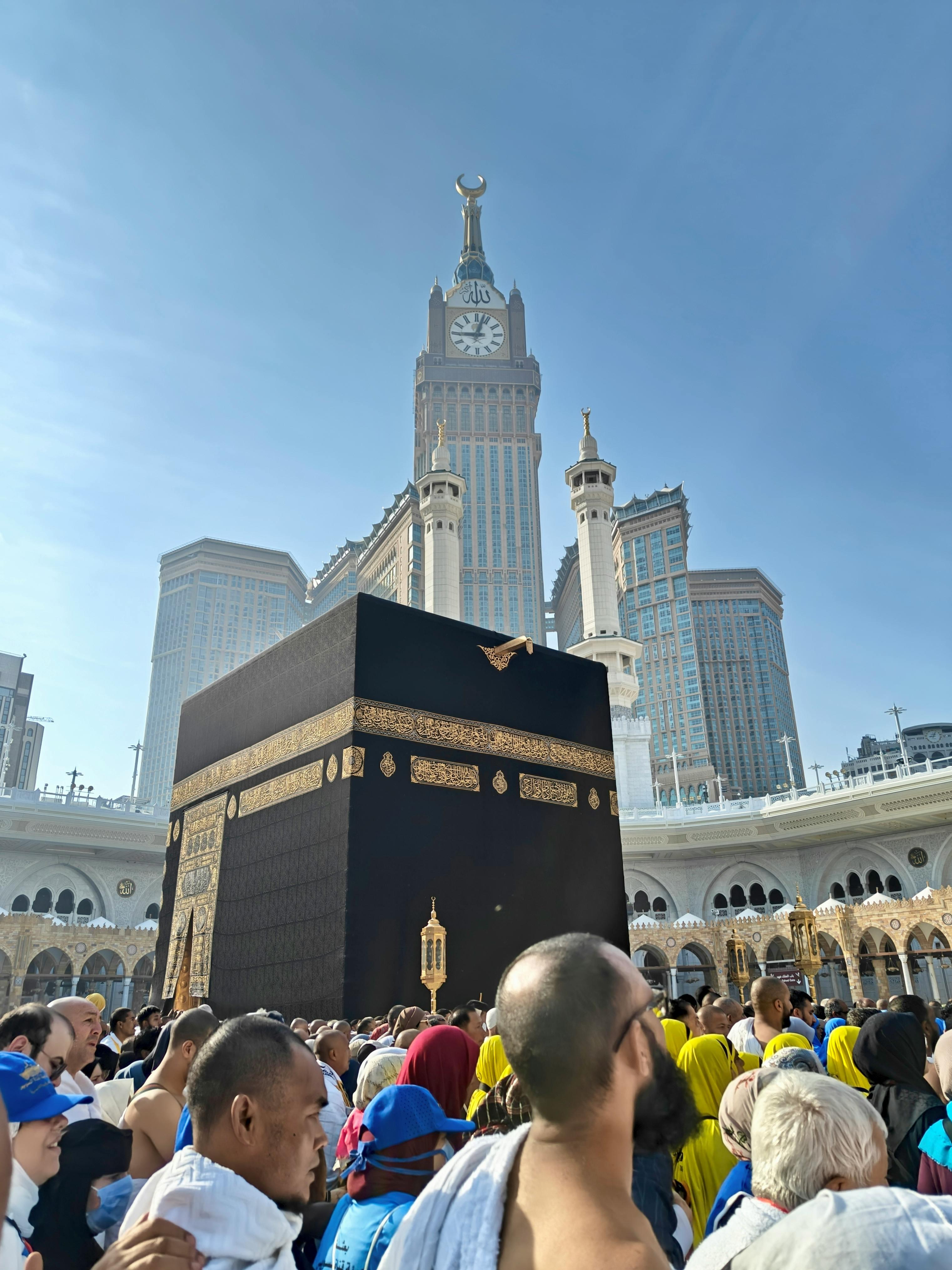 العبادة الشخصية والخشوع
